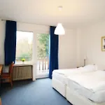 Hotel Waldesruh 2*