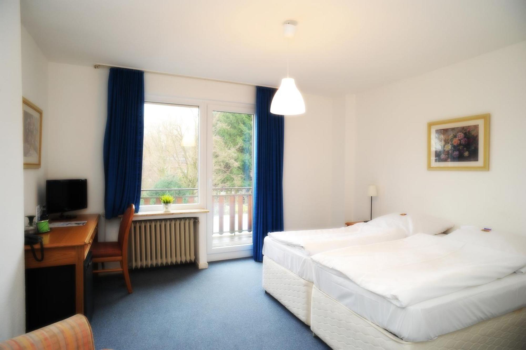 Hotel Waldesruh 2*